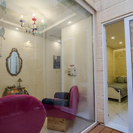 Ta' Gilard - Lovely Renovated Casa de Férias