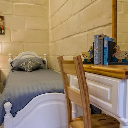 Ta' Gilard - Lovely Renovated *