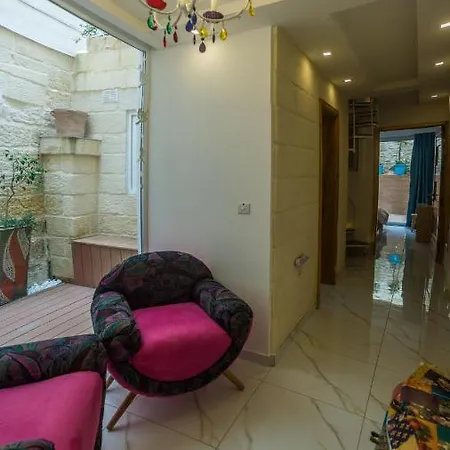 Ta' Gilard - Lovely Renovated