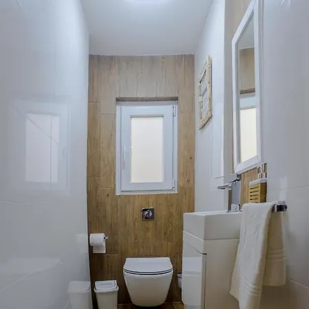 Case de vacanță Ta' Gilard - Lovely Renovated *