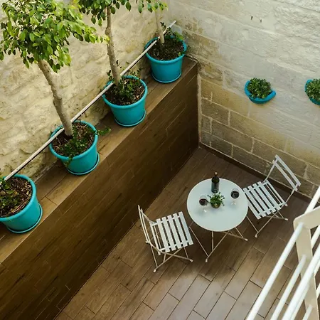 Ta' Gilard - Lovely Renovated Żabbar