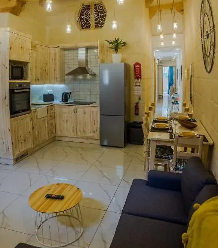 Ta' Gilard - Lovely Renovated *