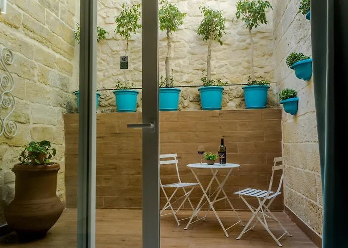 Ta' Gilard - Lovely Renovated Żabbar